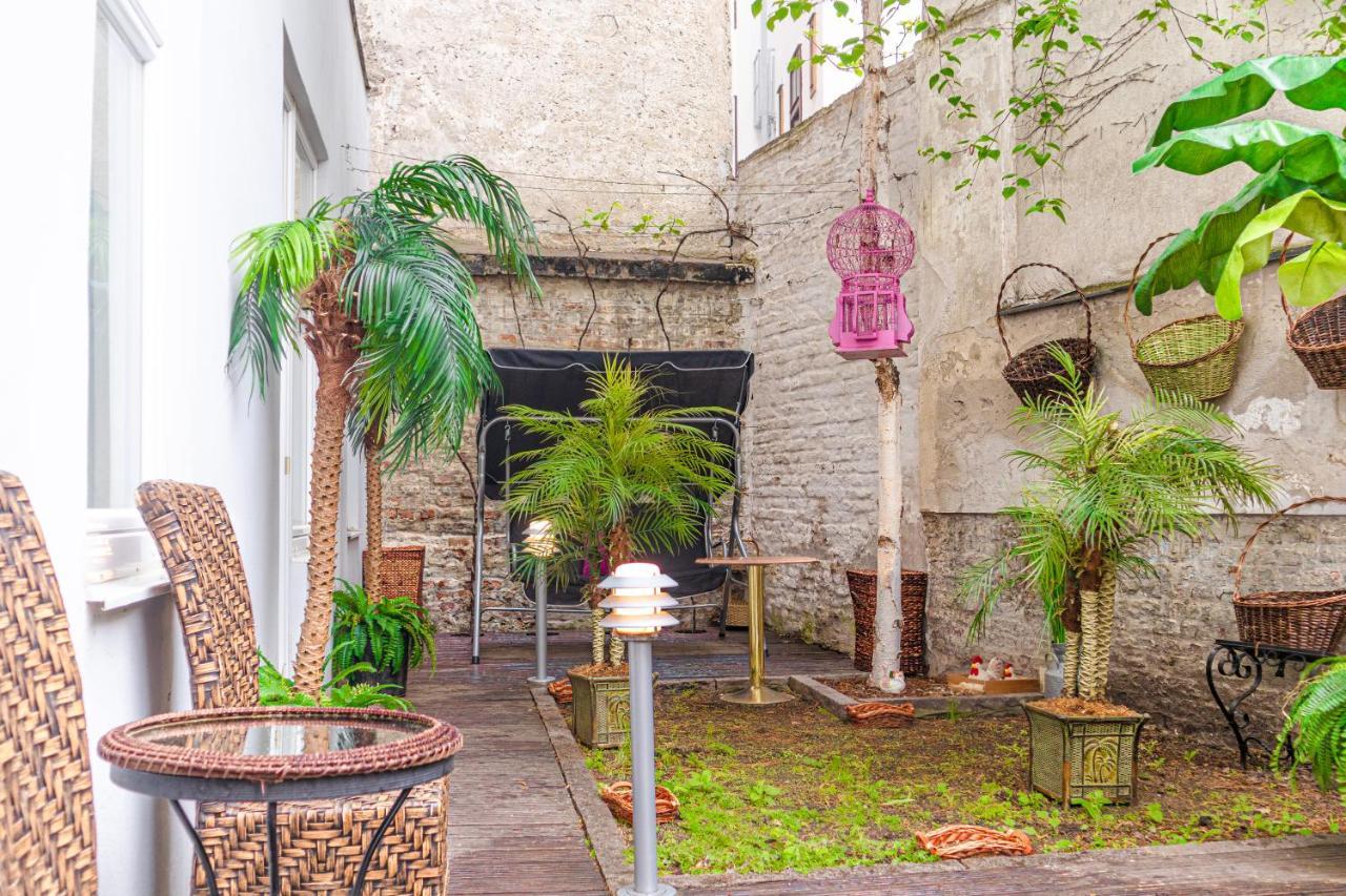 Fullfilling 3Br Shared Apartment With Pleasing Patio เวียนนา ภายนอก รูปภาพ
