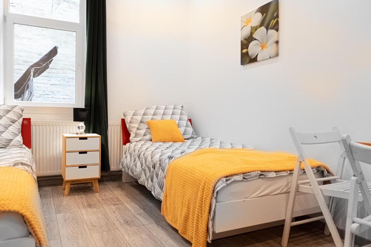 Fullfilling 3Br Shared Apartment With Pleasing Patio เวียนนา ภายนอก รูปภาพ