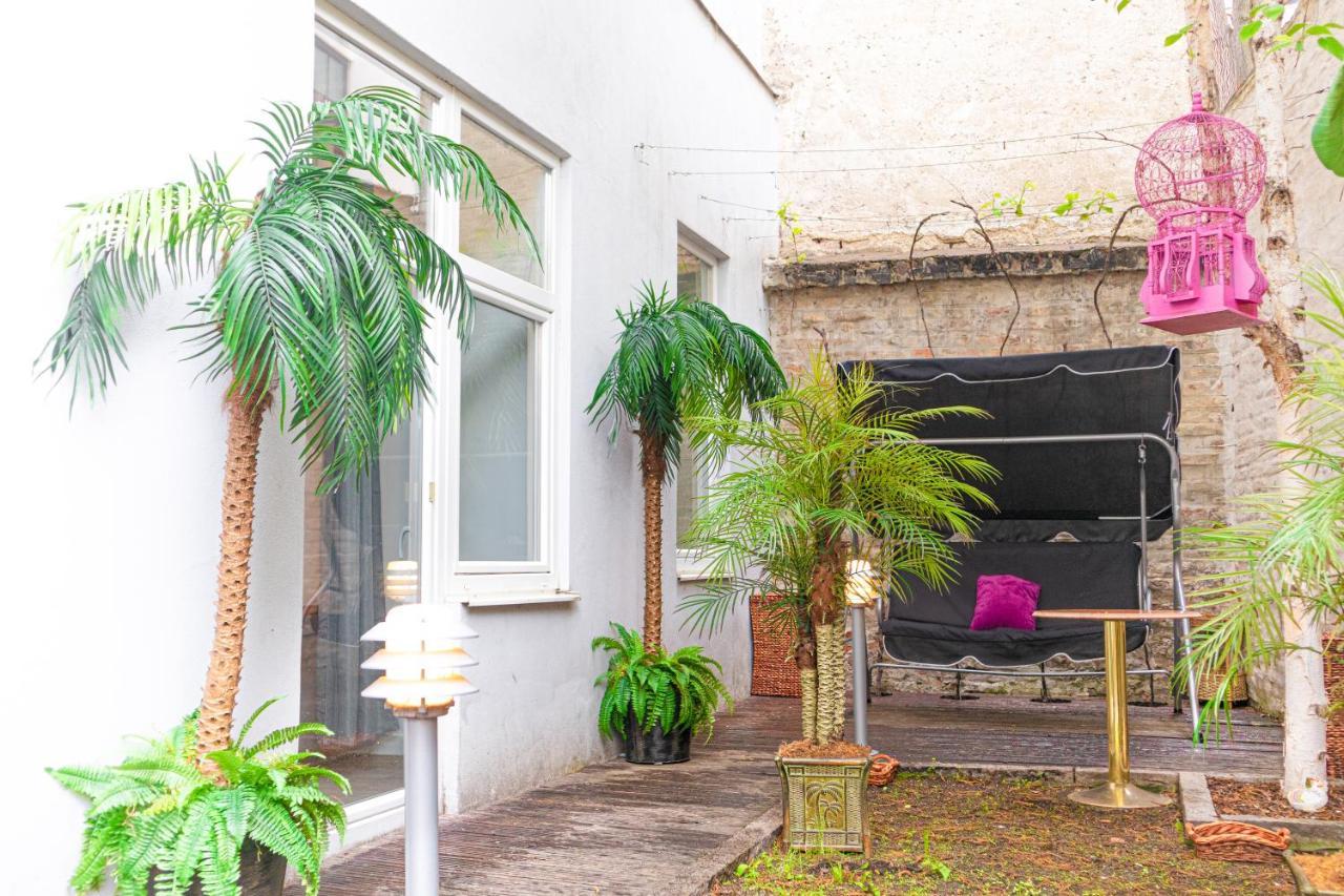 Fullfilling 3Br Shared Apartment With Pleasing Patio เวียนนา ภายนอก รูปภาพ
